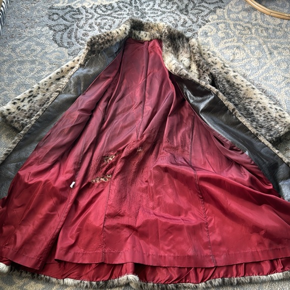SOLD Vintage Full Length Faux Leopard Print Coat Large - Picture 5 of 10